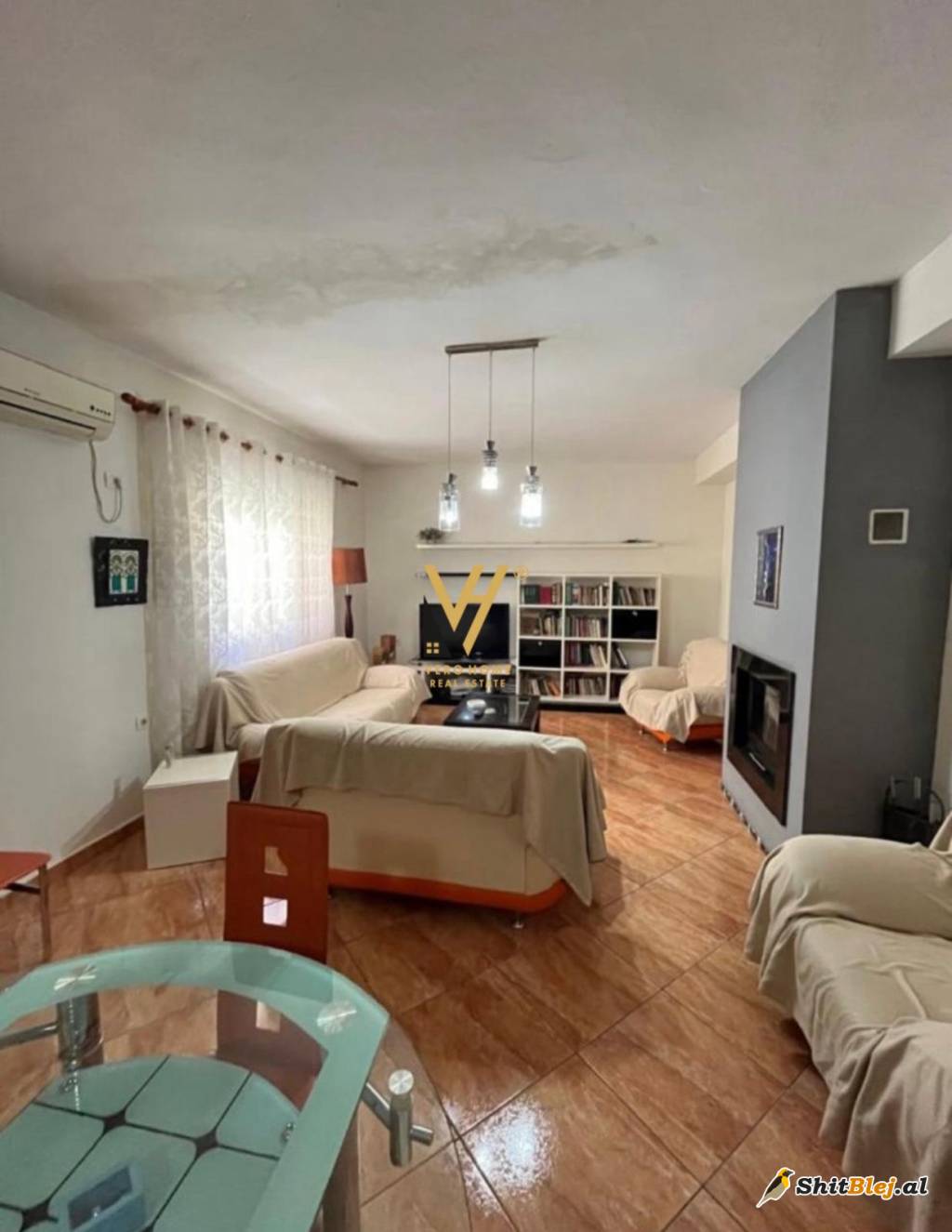 3+1 TE MATERNITETI I VJETER 700 EURO