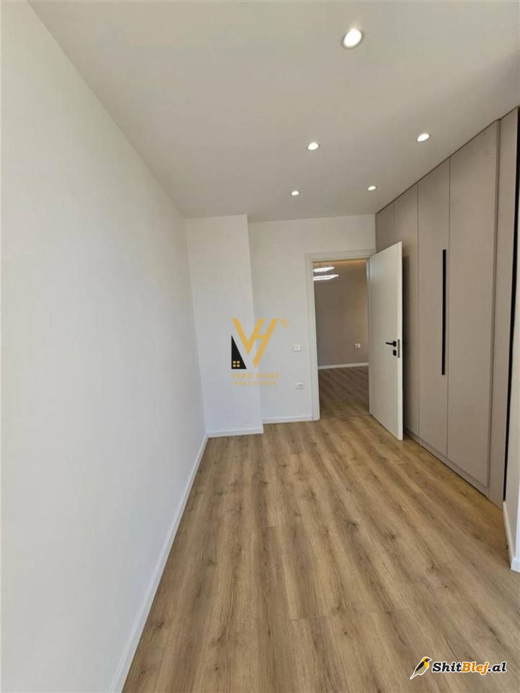 2+1+BLK TE PAZARI I RI 195.000 EURO