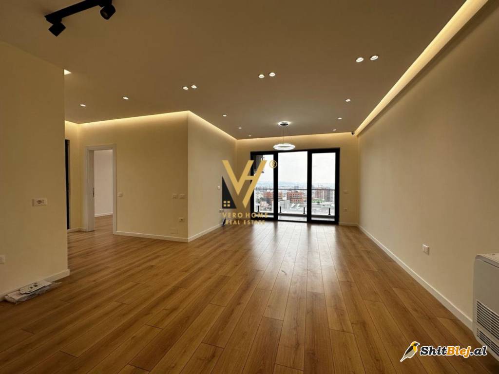 AMBIENT 105 M2 TE FARMACIA 10 750 EURO