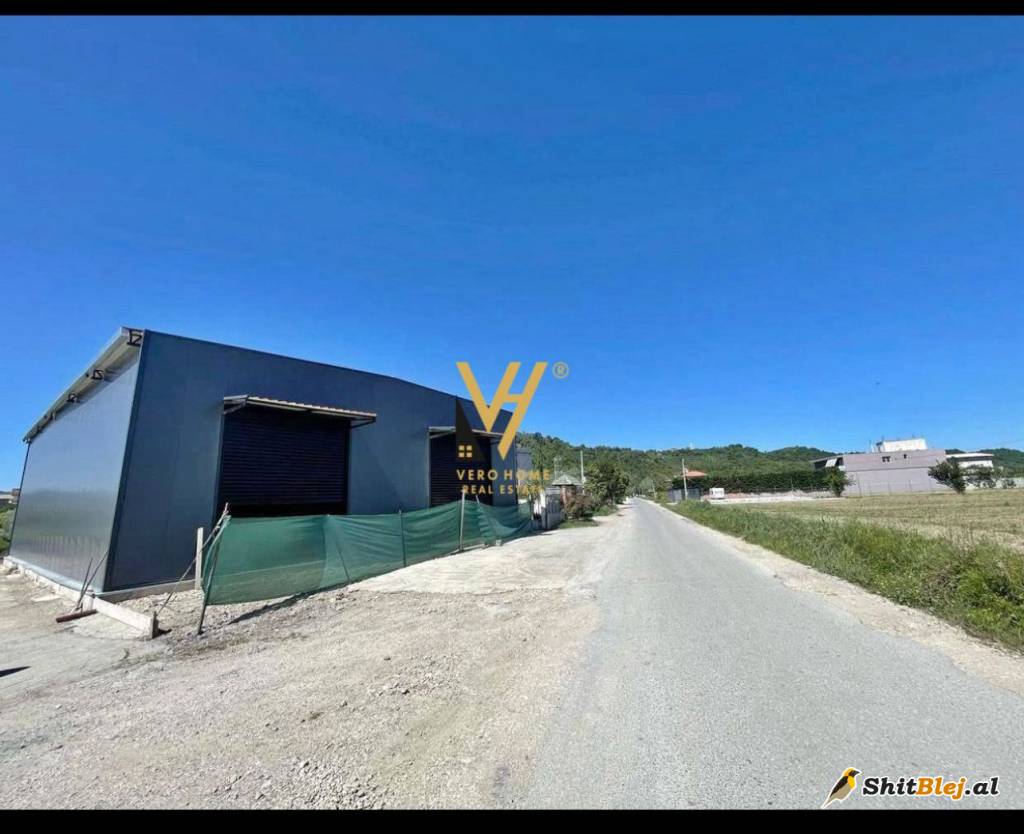 MAGAZINE 350M2 NE BERXULLE 1.500 EURO