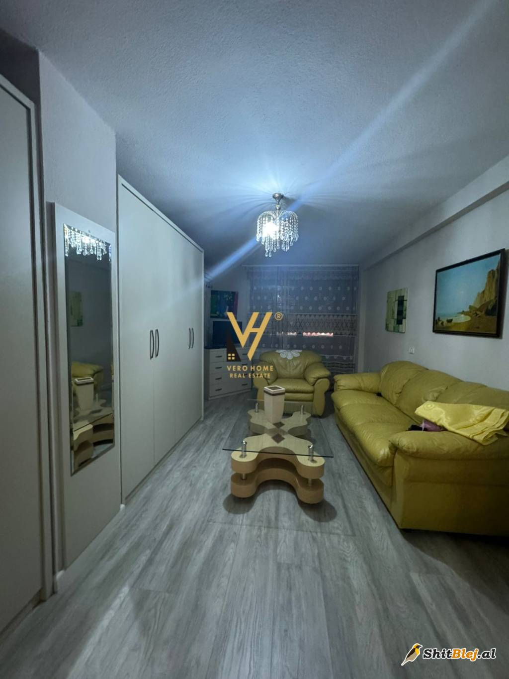 1+1 TE STADIUMI DINAMO 450 EURO