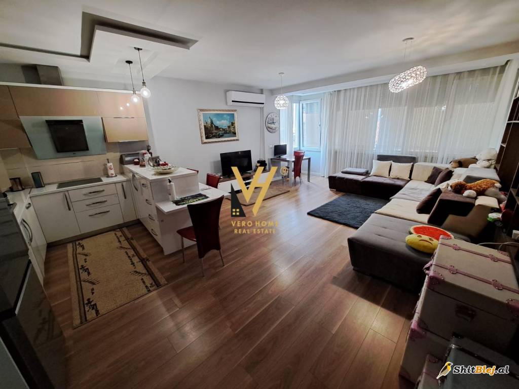 3+1 TE PAZARI I RI 750 EURO