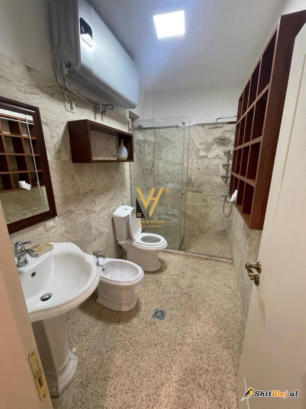 1+1 ME QIRA TE RRUGA E ELBASANIT 800 EUR