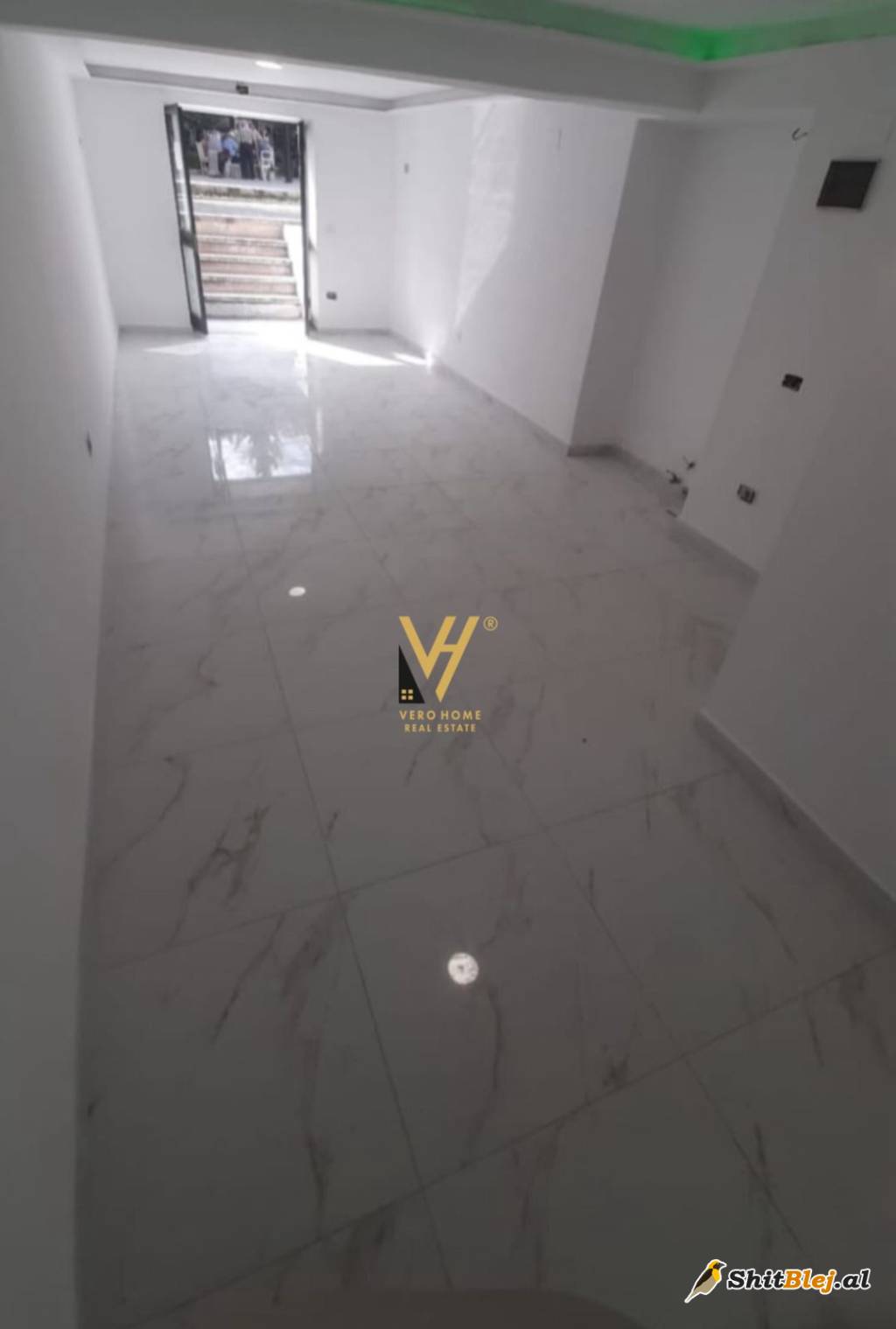 DYQAN 40M2 TE KOMUNA PARISIT 180.000 EUR