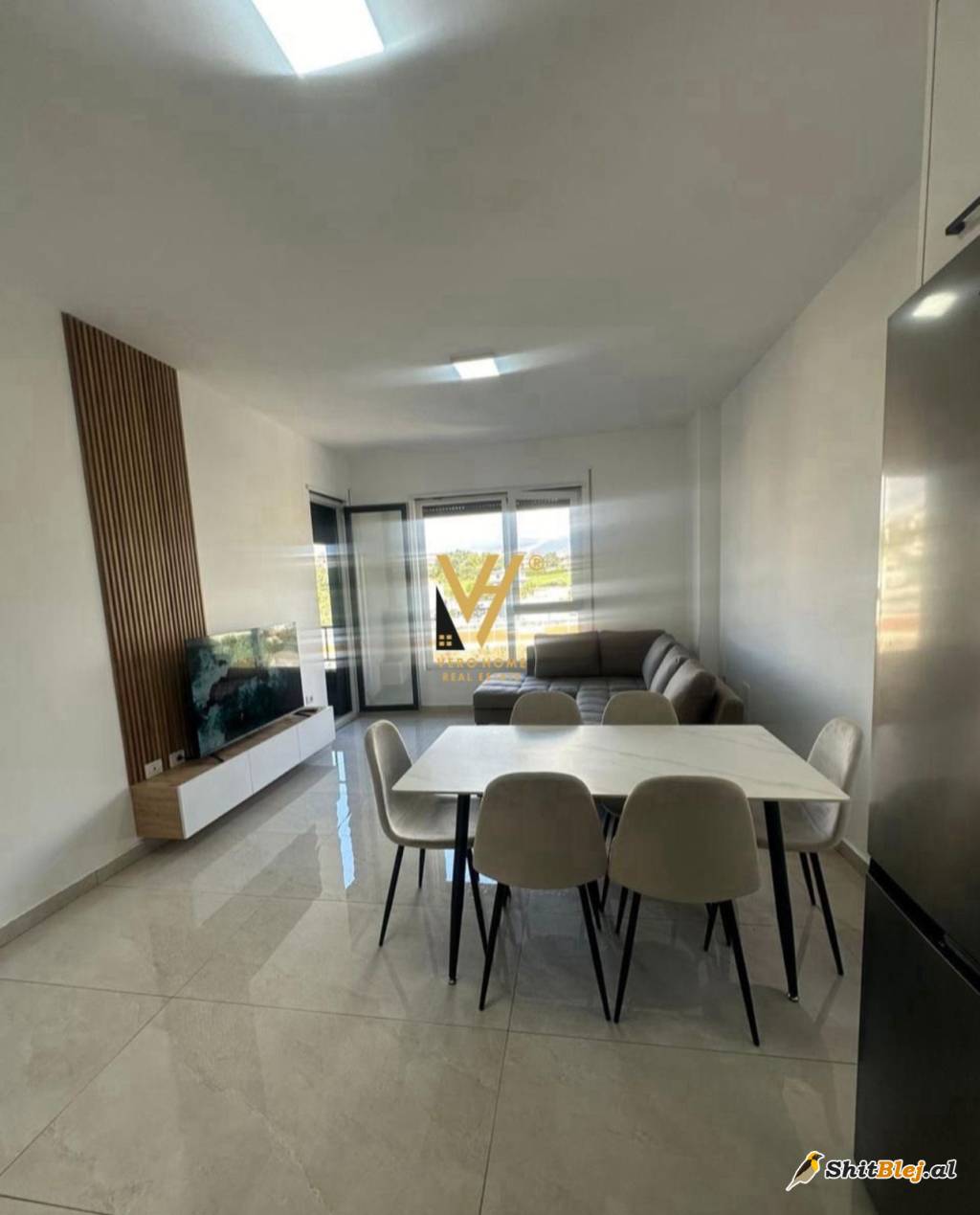 2+1+BLK ME QIRA NE PASKUQAN 600 EURO