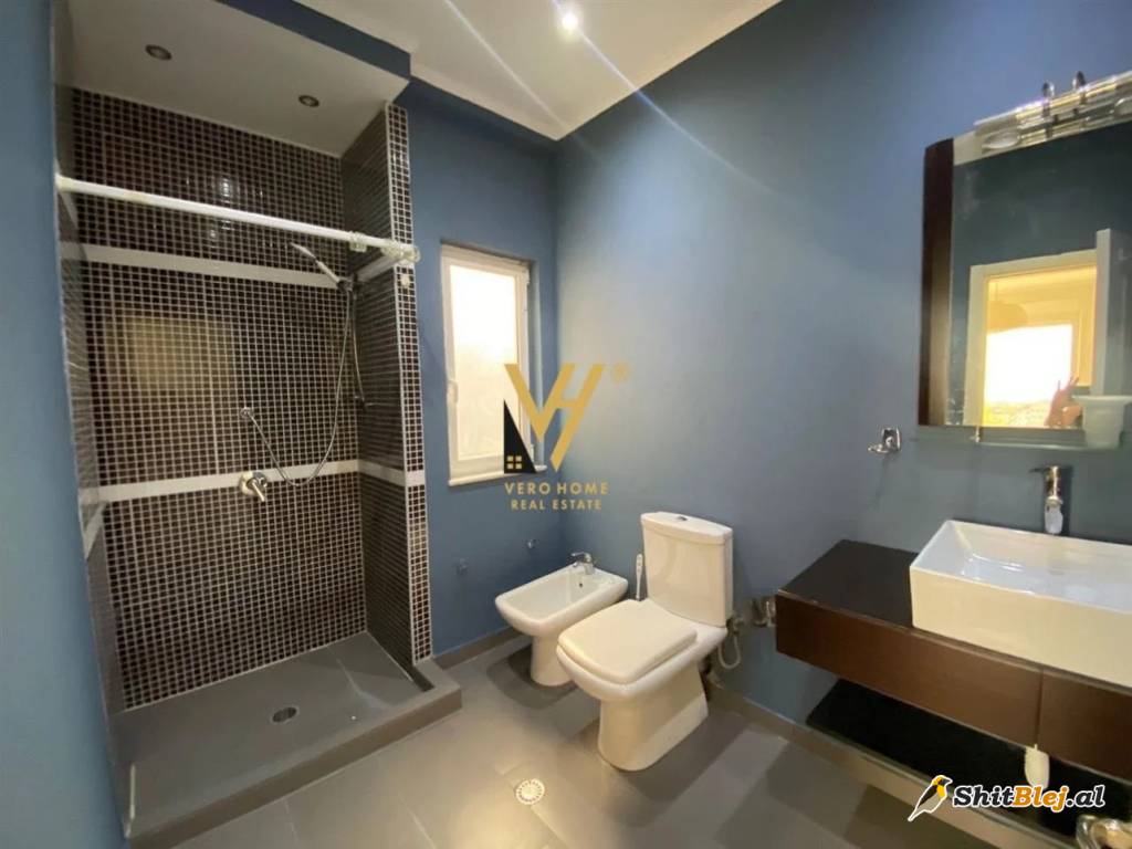 2+1+2 TE 21 DHJETORI 800 EURO