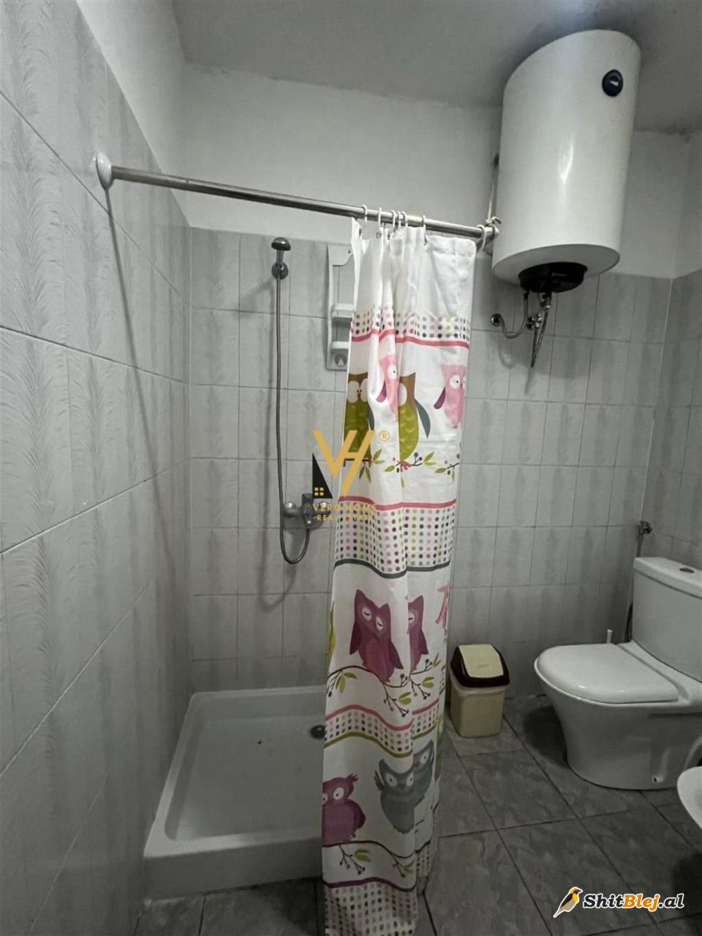 2+1+BLK TE RRUGA BARRIKADAVE 500 EURO