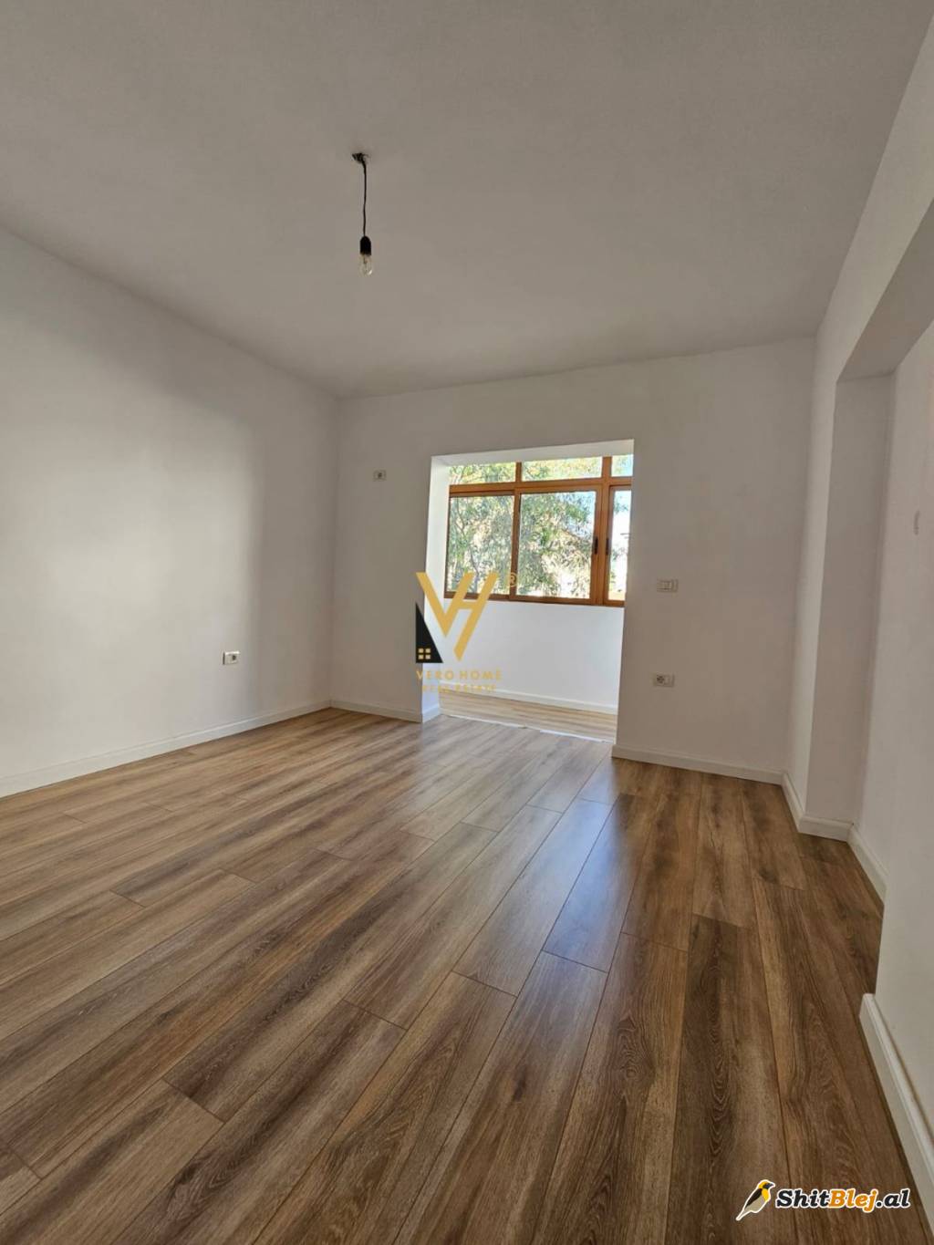  1+1 TE MOZAIKU I TIRANES 98.000 EURO