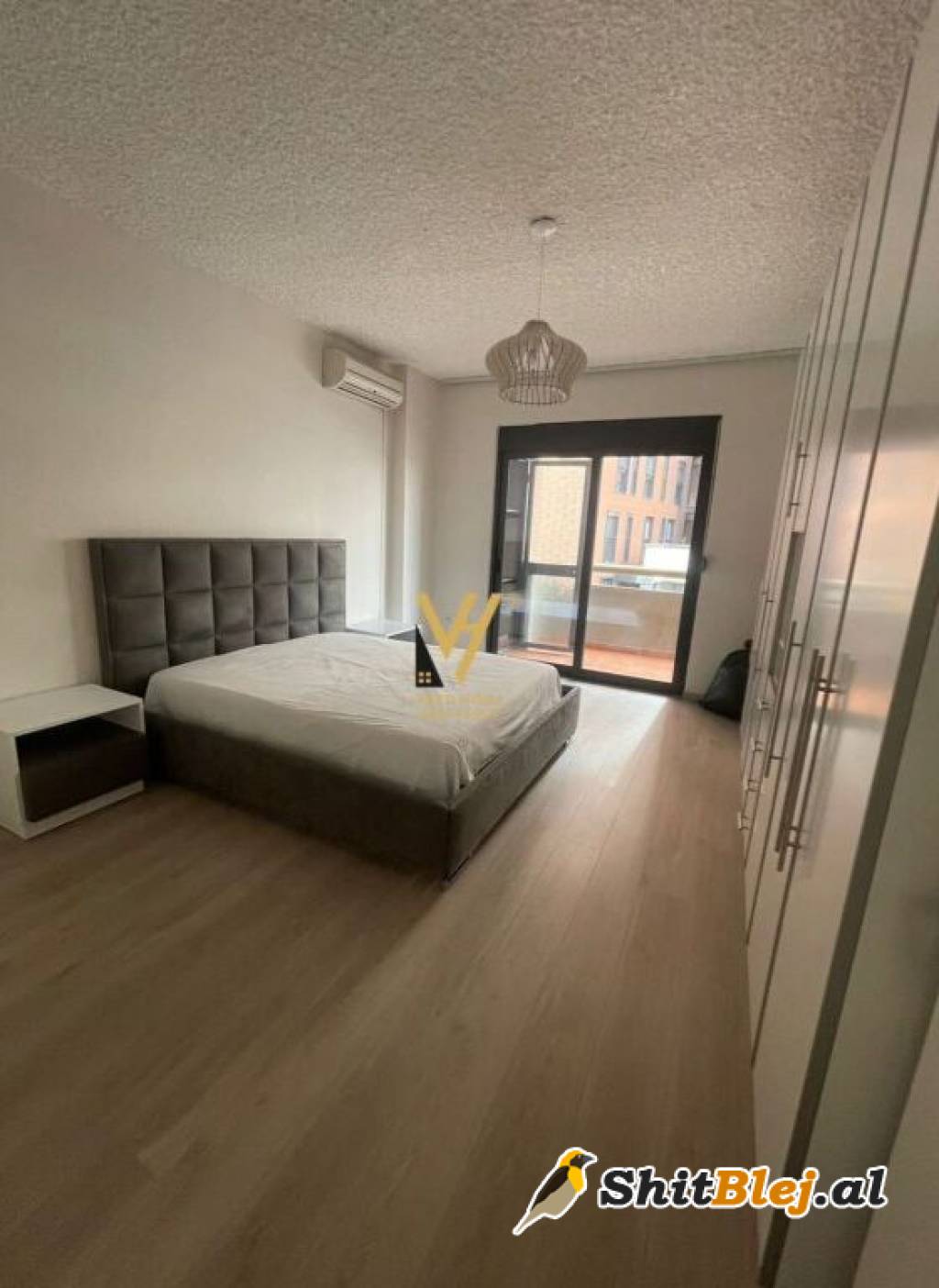 3+1+2 ME QERA TE RR.KOSOVAREVE 1.200 EUR