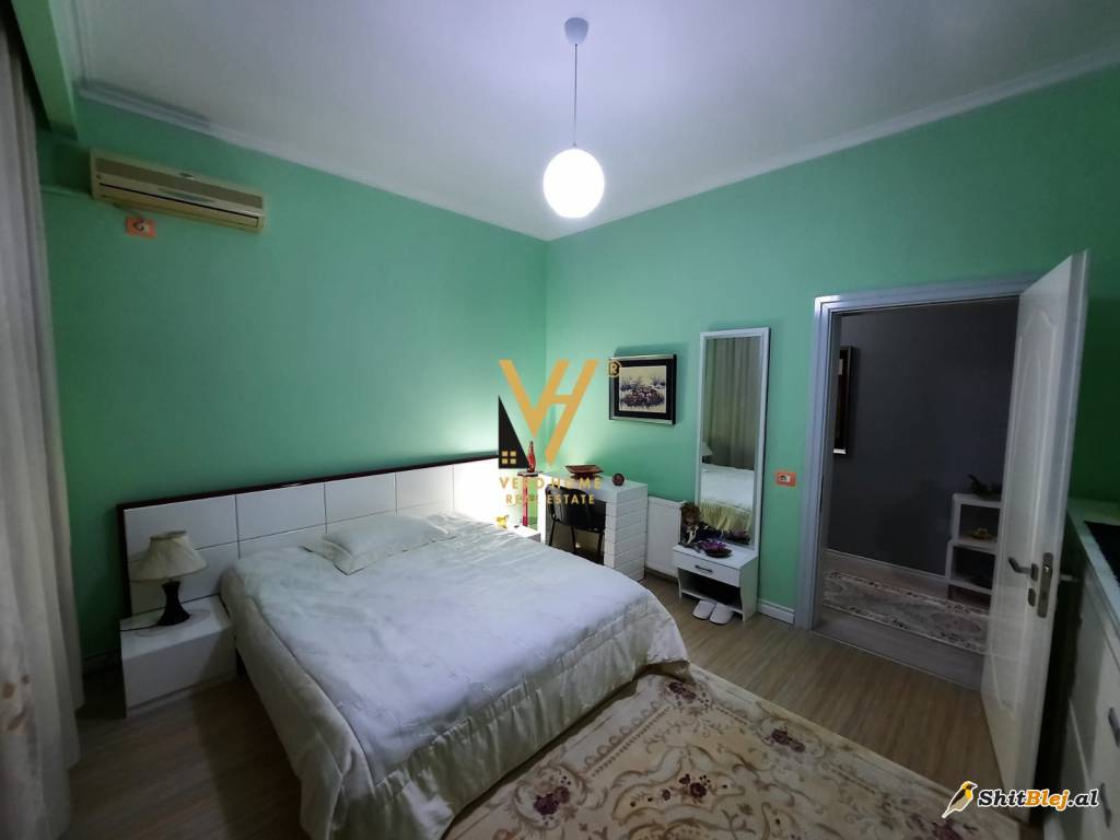 OBJEKT POGRADEC 800.000 EURO