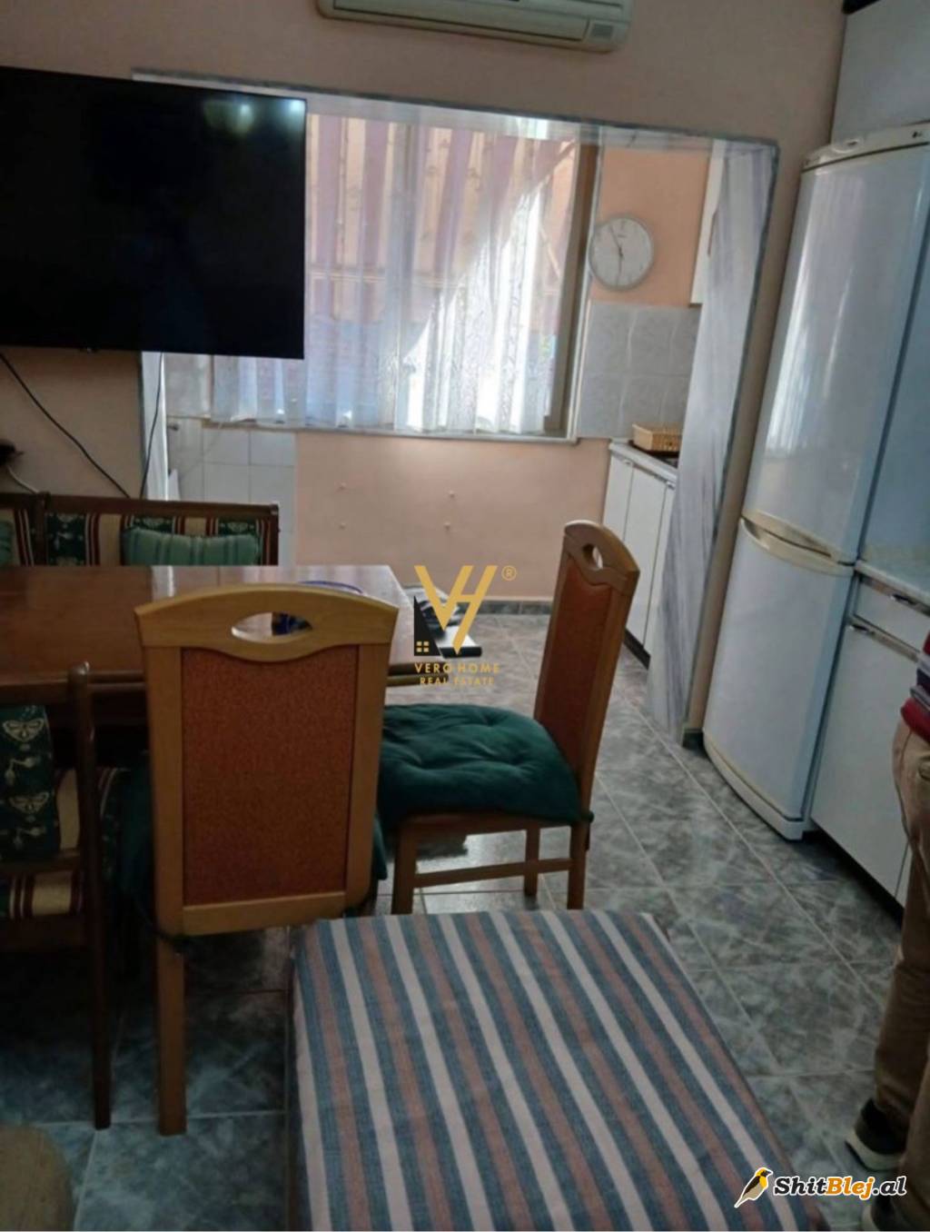 2+1 ME QERA TE SHKOLLA E KUQE 60.000 LEK