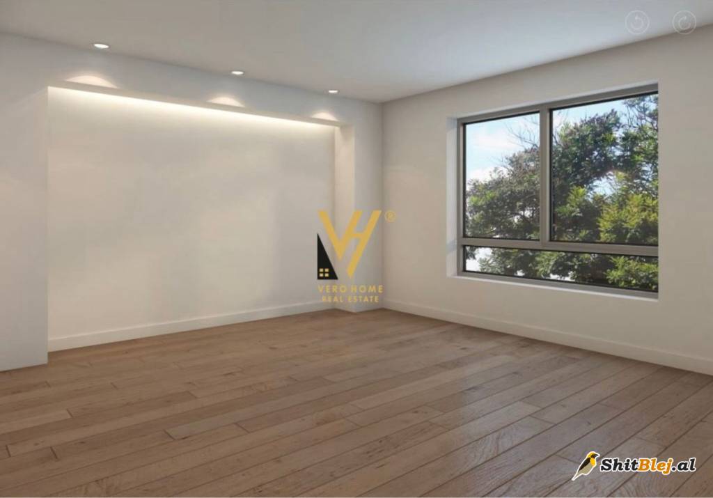 ZYRE 138 M2 TE KOMUNA E PARISIT 1.800 EU