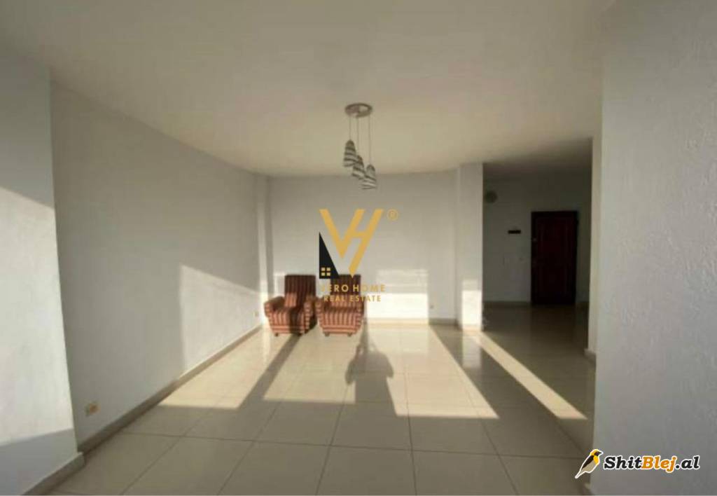 2+1+BLK TE KOMUNA E PARISIT 450 EURO