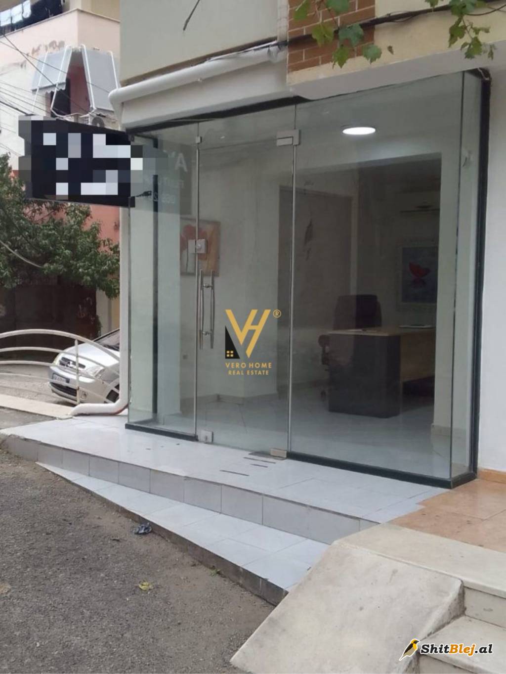DYQAN 25 M2 TE RRUGA E DURRESIT 250 EURO