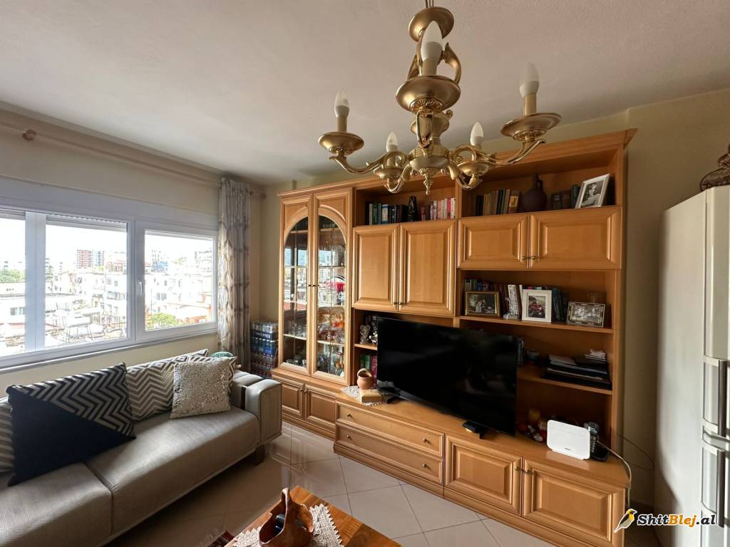 1+1+BLK TE RRUGA E ELBASANIT 220.000 EUR