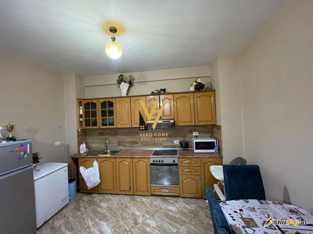 2+1+BLK ME QERA NE ASTIR 600 EURO