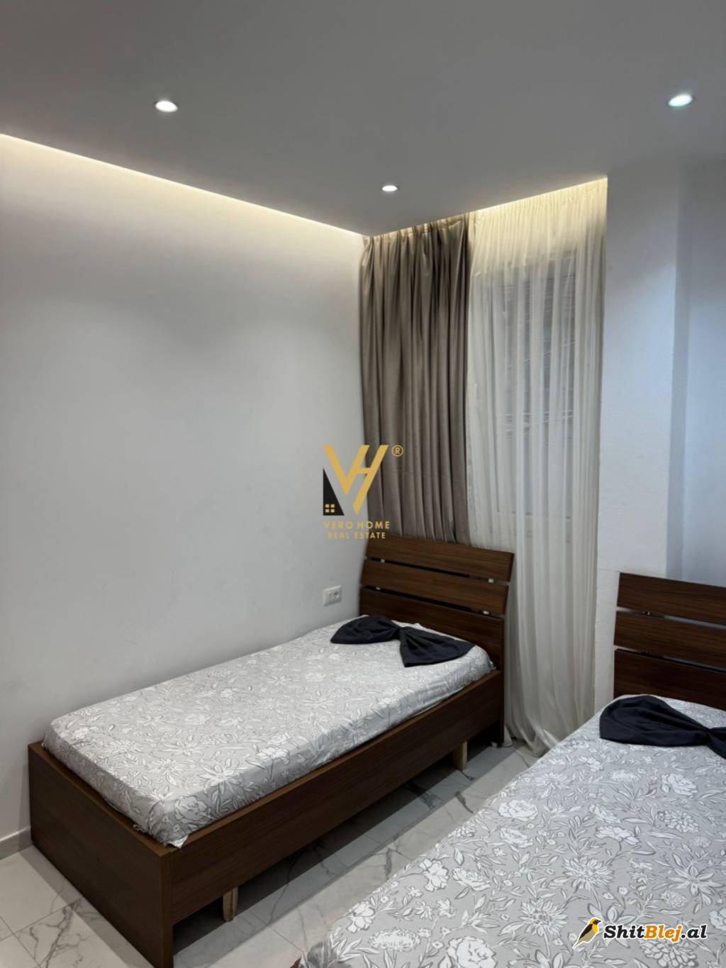 1+1+BLK ME QIRA TE 5 MAJI 450 EURO