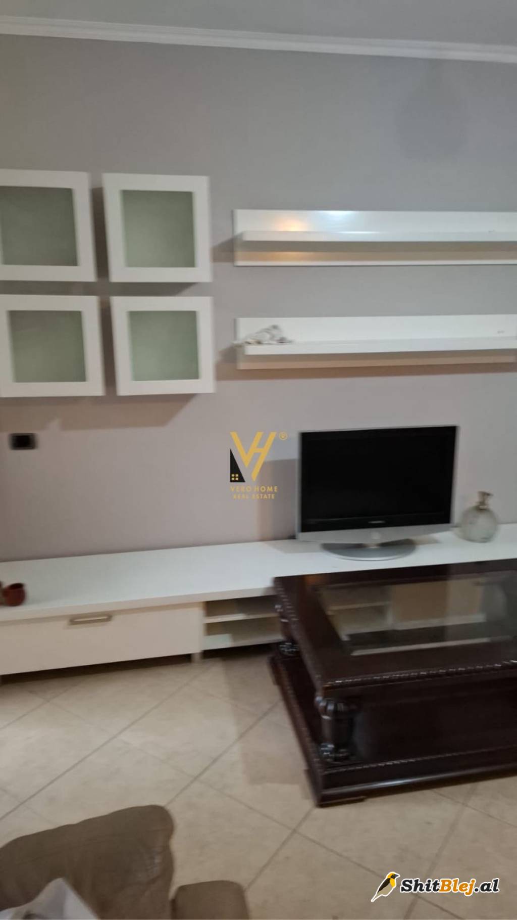 2+1+BLK ME QERA TE SIRI KODRA 700 EURO