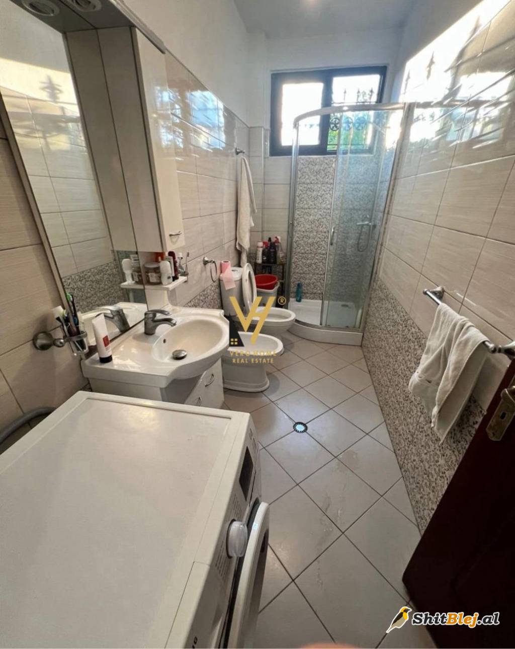 SHTEPI 3+1 NE PLAZH DURRES 190.000 EURO