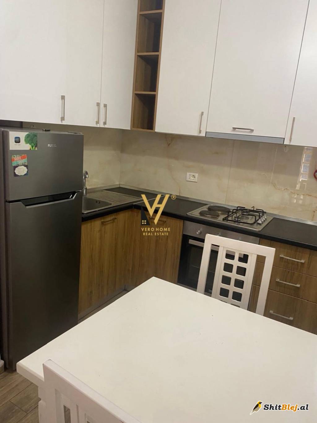 GARSONIERE TE KODRA E DIELLIT 60.000 EUR