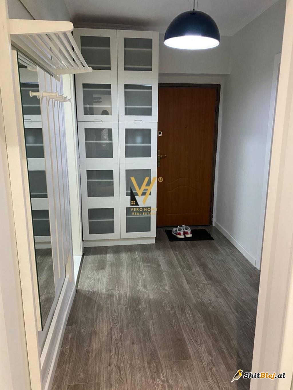  2+1 ME QERA NE PORCELAN 550 EURO