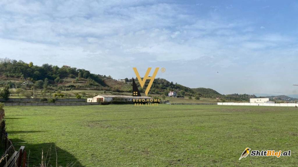 TOKE ARE 10.700M2 YZBERISHT 660.000 EURO