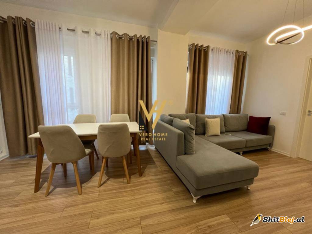 3+1+2 TEK 21 DHJETORI 750 EURO