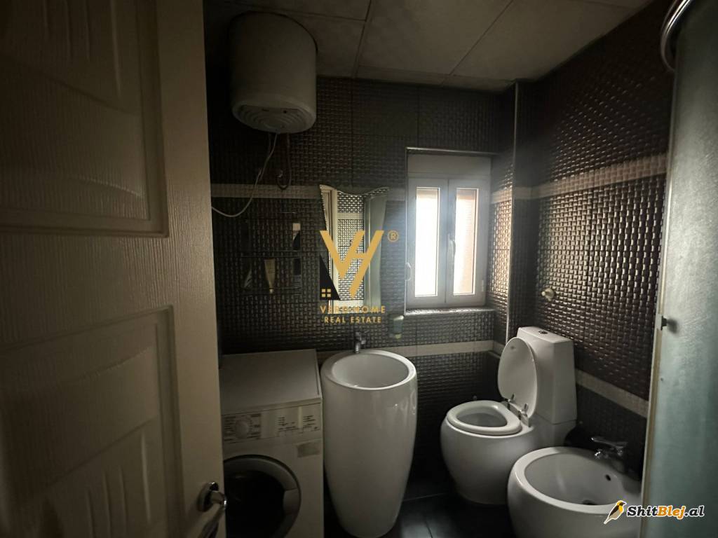 APARTAMENT TE RRUGA E DURRESIT 172.000 E