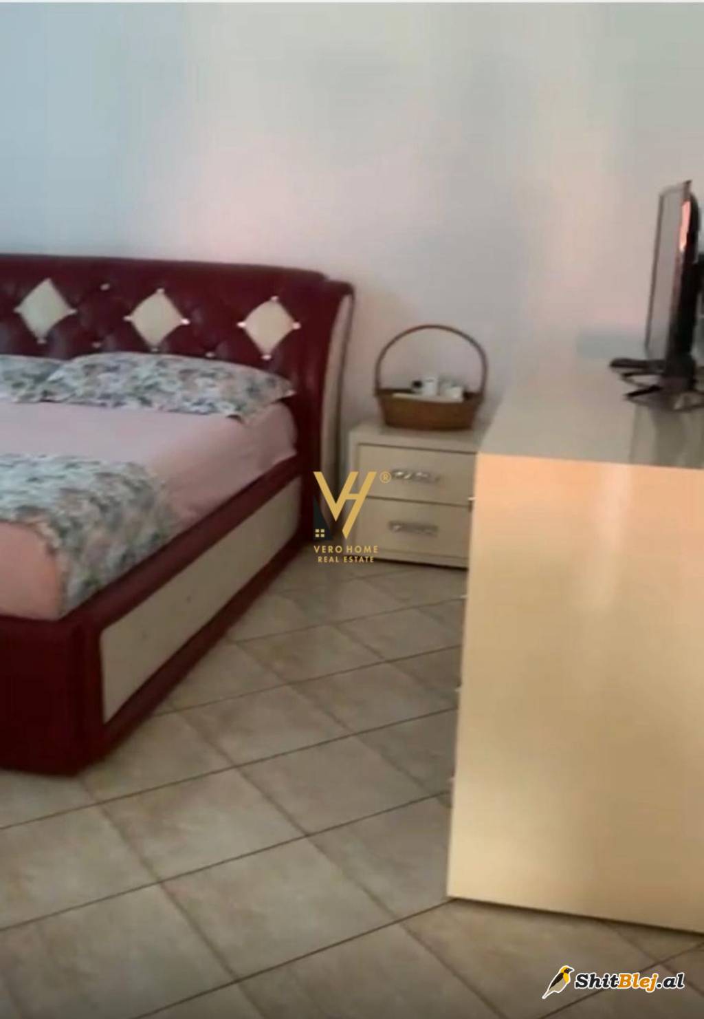 SHTEPI  2 KATE NE LAPRAKE 250.000 EURO