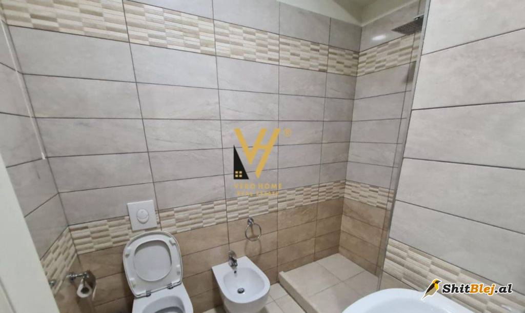 2+1+BLKTE KODRA E DIELLIT 1 80.000 LEKE
