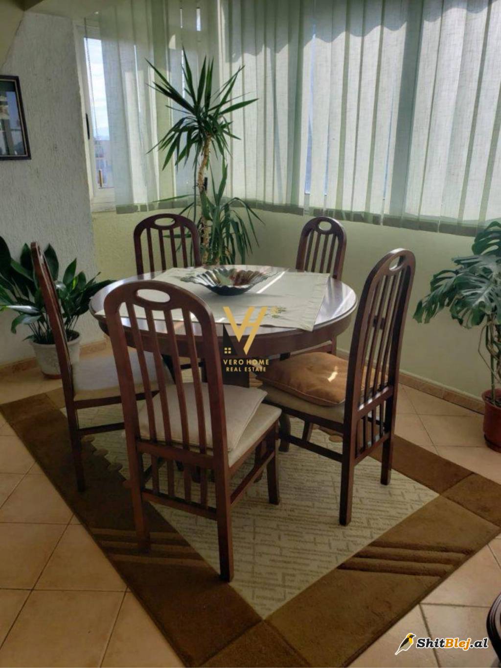 2+1+2BLK TE KOMUNA E PARISIT 650 EURO