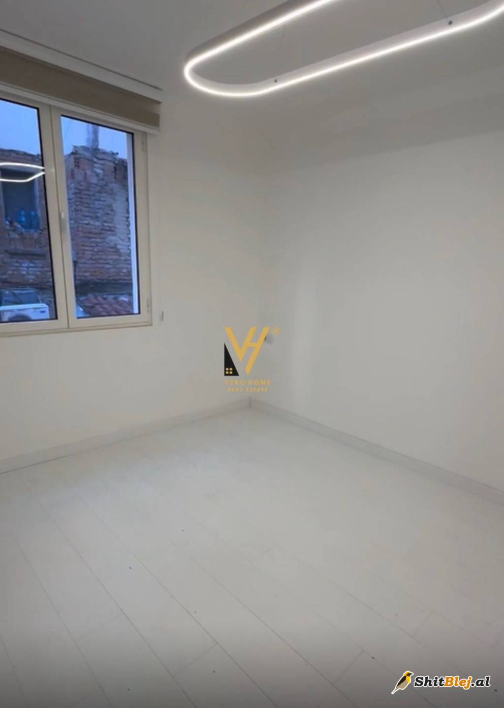 APARTAMENT 1+1 TE ZOGU I ZI 155.000 EURO