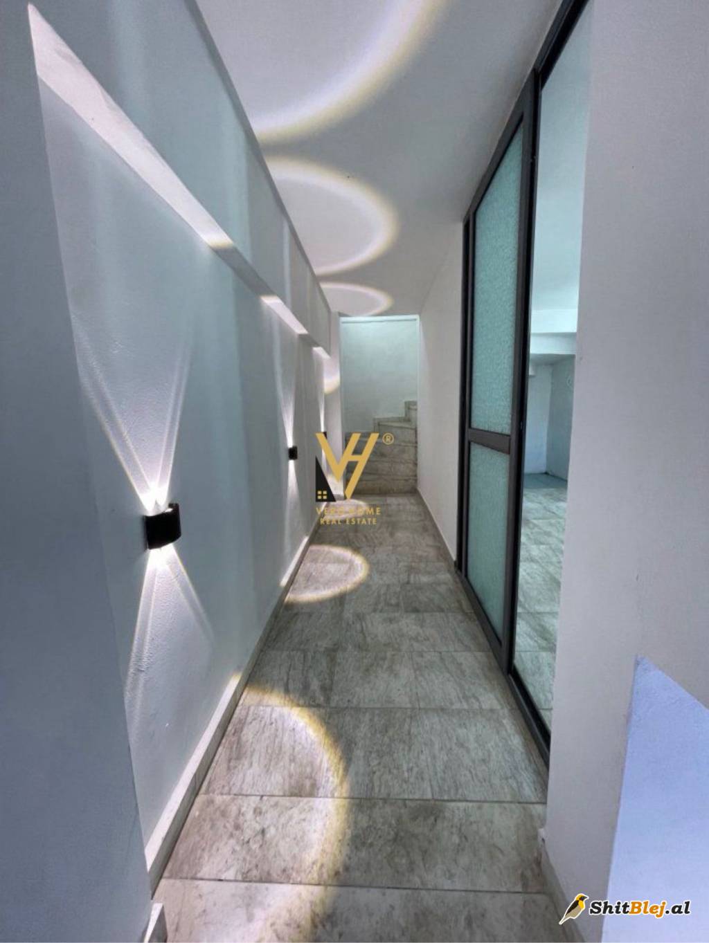 AMBIENT 90 M2 ME QERA TE SELVIA 900 EURO