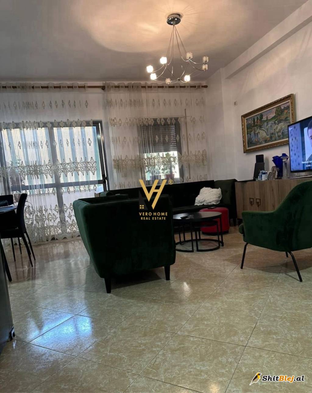 2+1 ME QERA TE KOMUNA E PARISIT 750 EURO