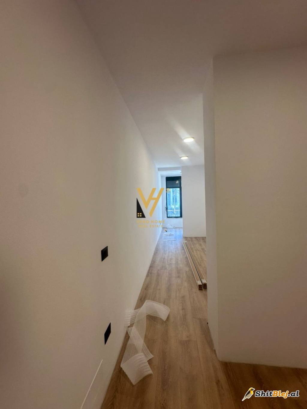 ZYRE 96M2 NE MYSLYM SHYR 1.100 EURO