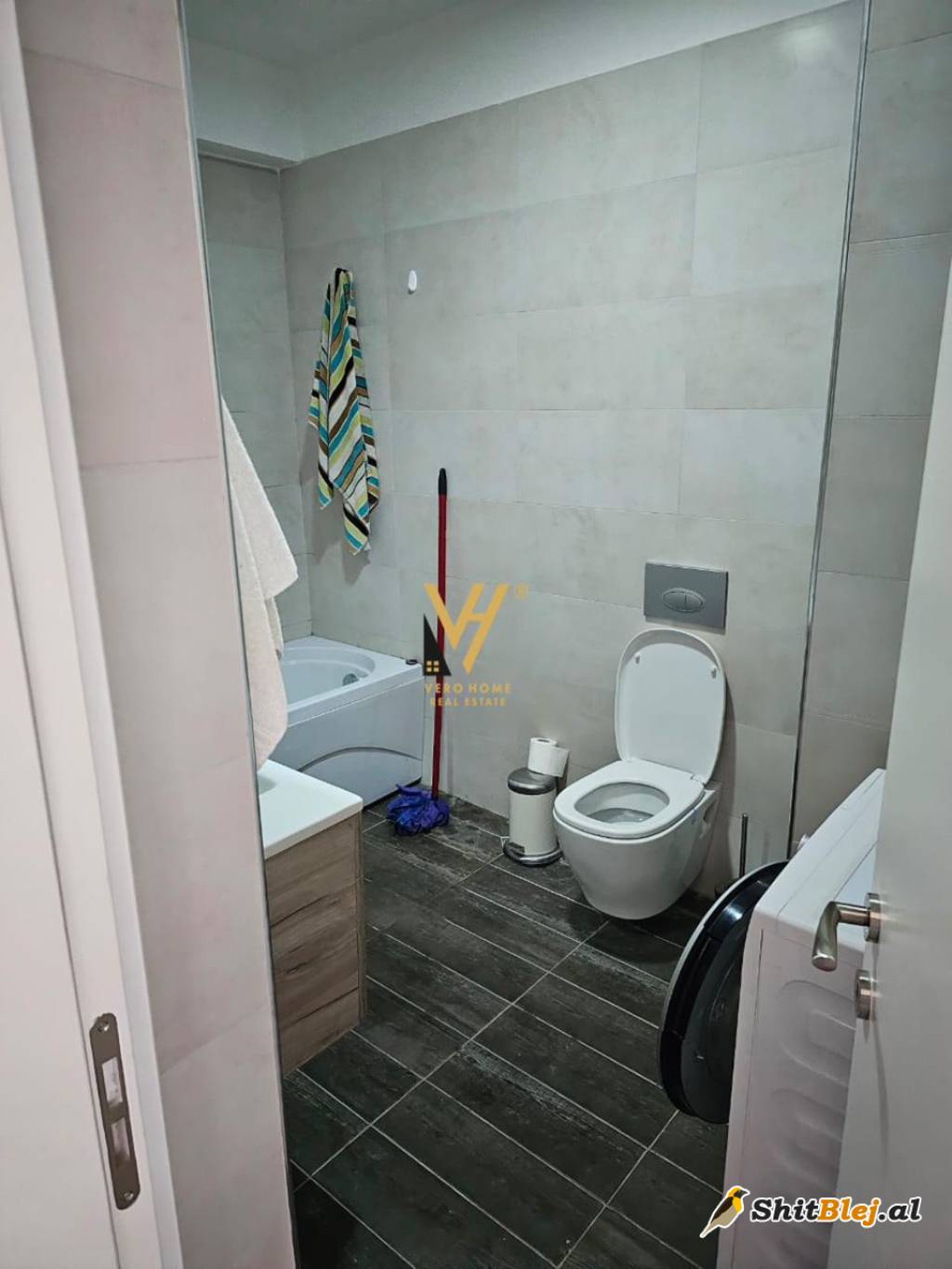 ZYRE 108 M2 TEK MYSLYM SHYRI 1.000 EURO