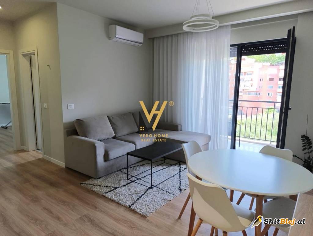 2+1+2BLK TE KODRA E DIELLIT 260.000 EURO