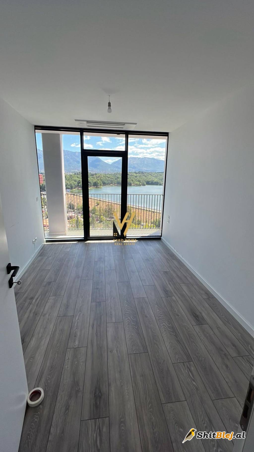 ZYRE 125 M2TE LAKE VIEW 140.000 LEKE