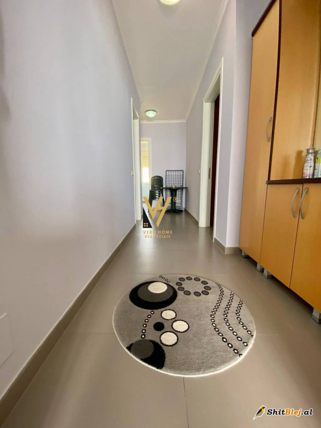 2+1+2 TE SHKEMBI I KAVAJES 300.000 EURO