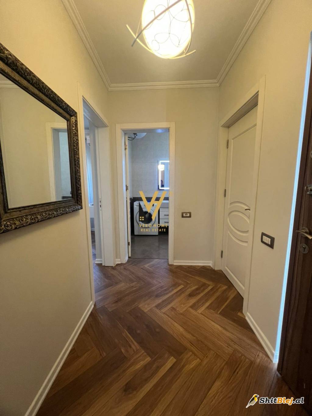 1+1 TE RR.KONGRESI MANASTIRIT 107.000EUR
