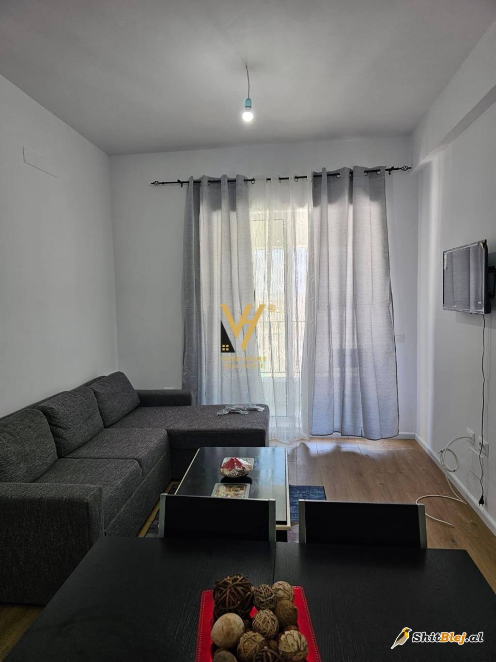 1+1+BLK ME QERA TE ALI DEMI 450 EURO