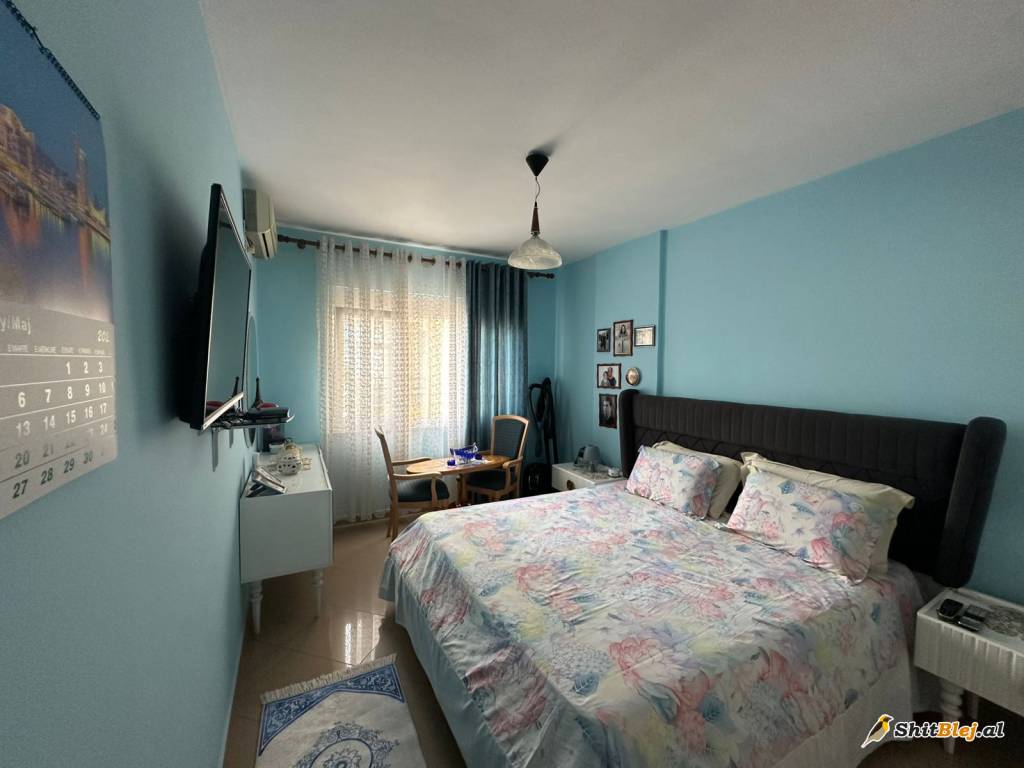 1+1+BLK TE RRUGA E ELBASANIT 220.000 EUR