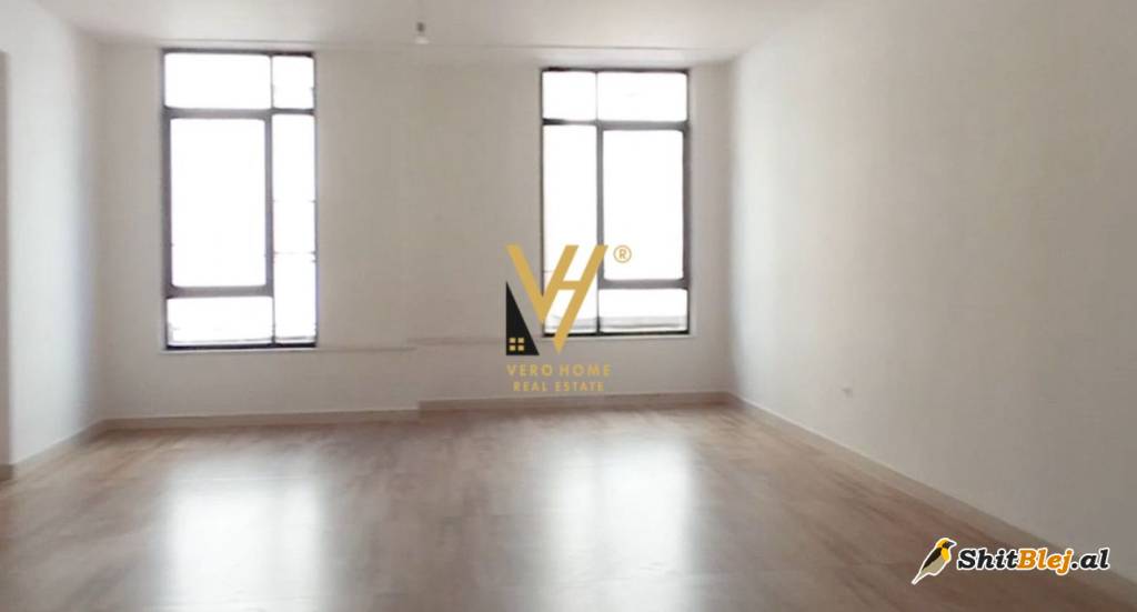 ZYRE 70M2 TE RRUGA MINE PEZA 1.300 EURO