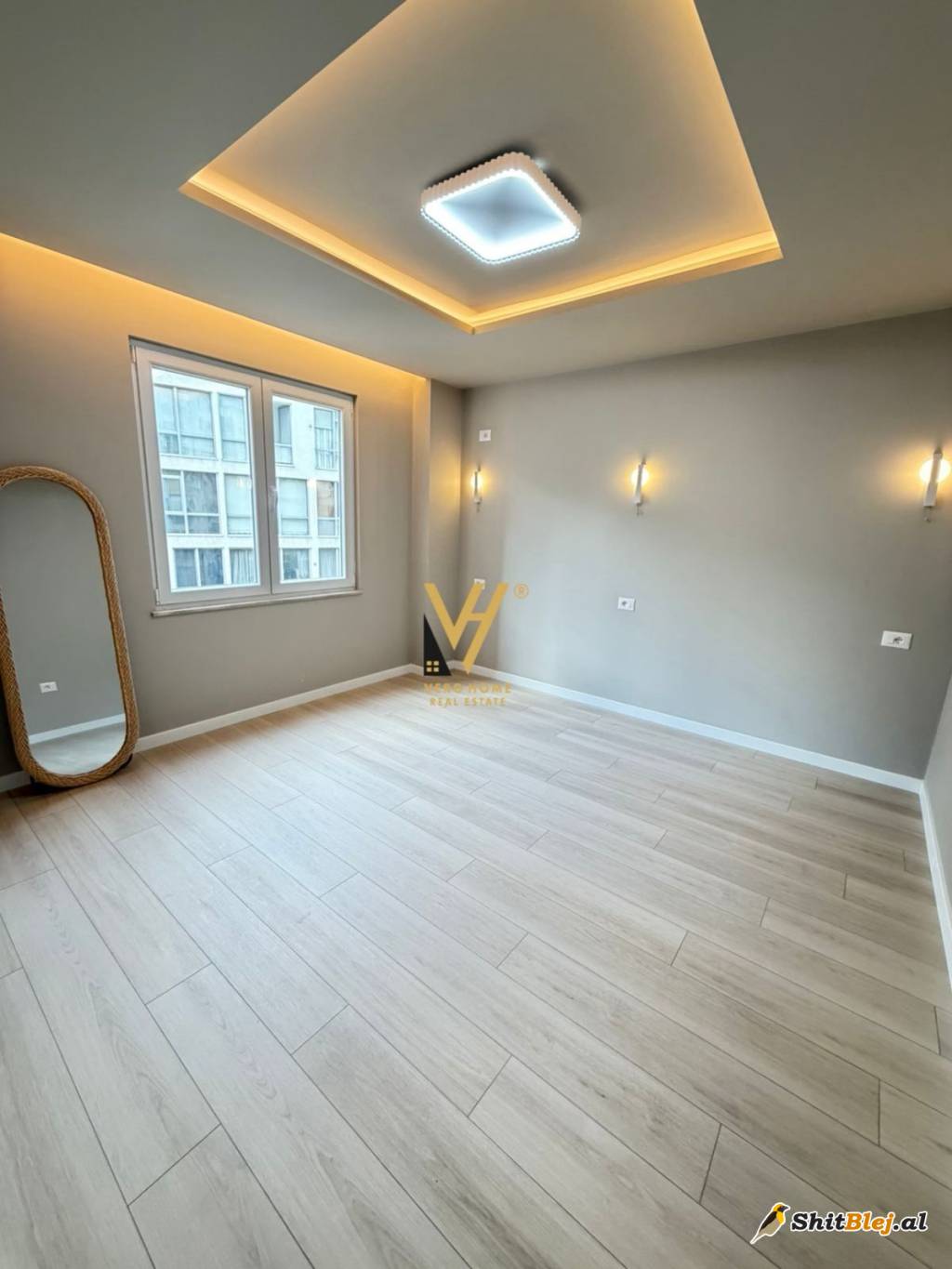 2+1+2 TE KOMUNA PARISIT 275.000 EURO