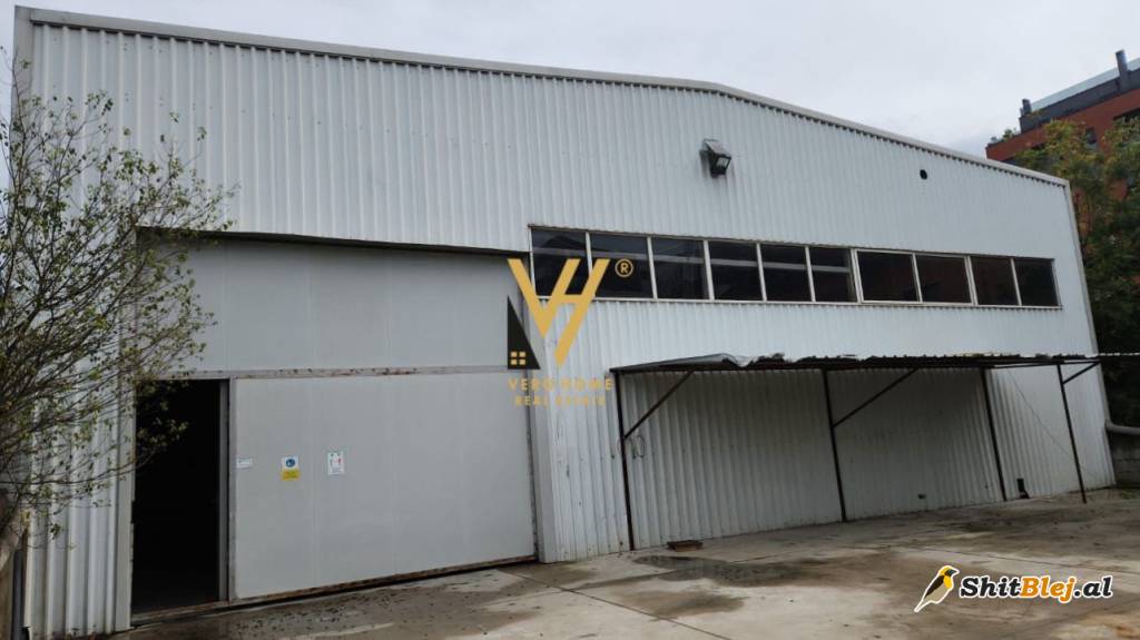 KAPANON 600 M2 QERA NE KAMEZ 2.300 EURO