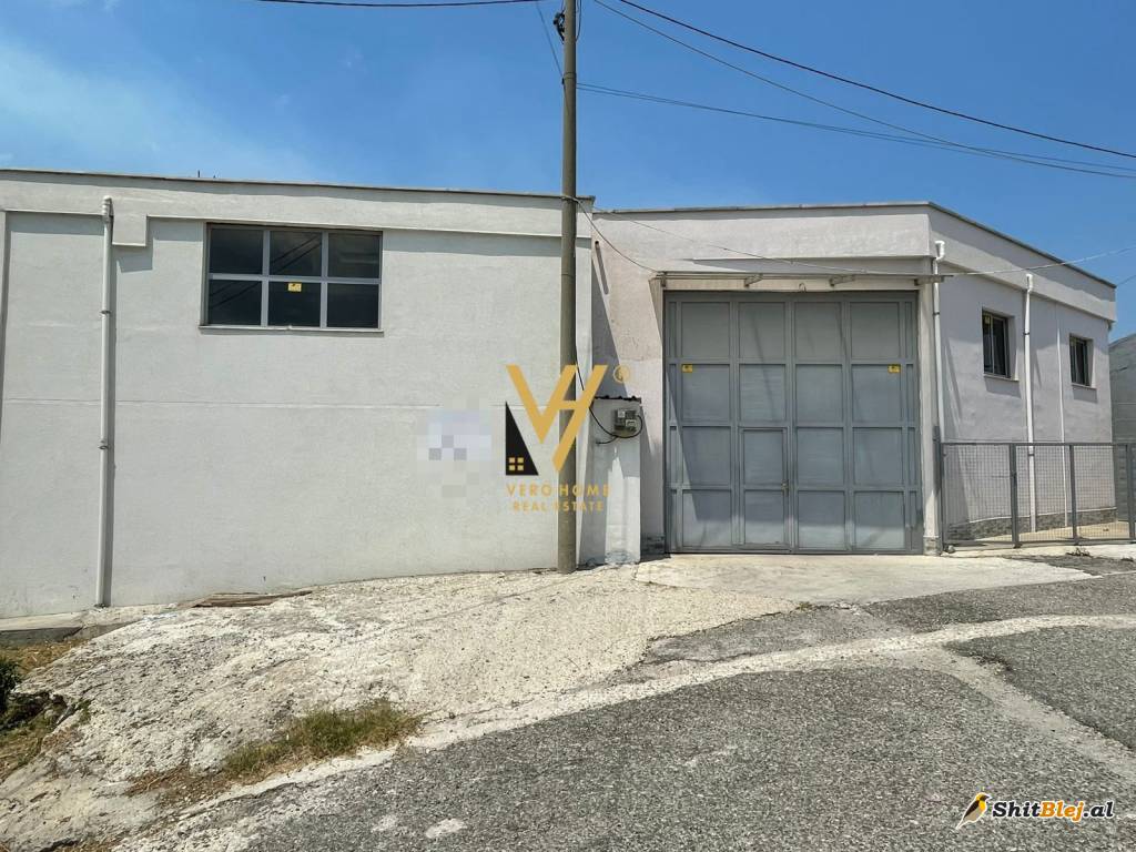 MAGAZINE 1.000 M2  NE SAUK 2.500 EURO
