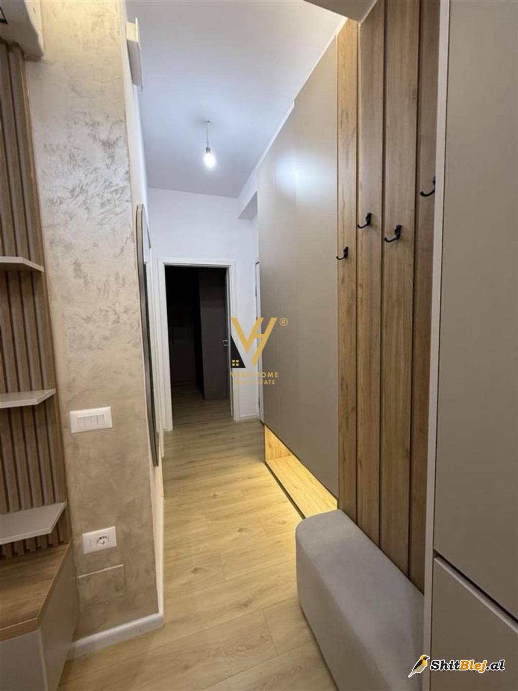 1+1+BLK ME QERA TEK MANGALEMI 500 EURO