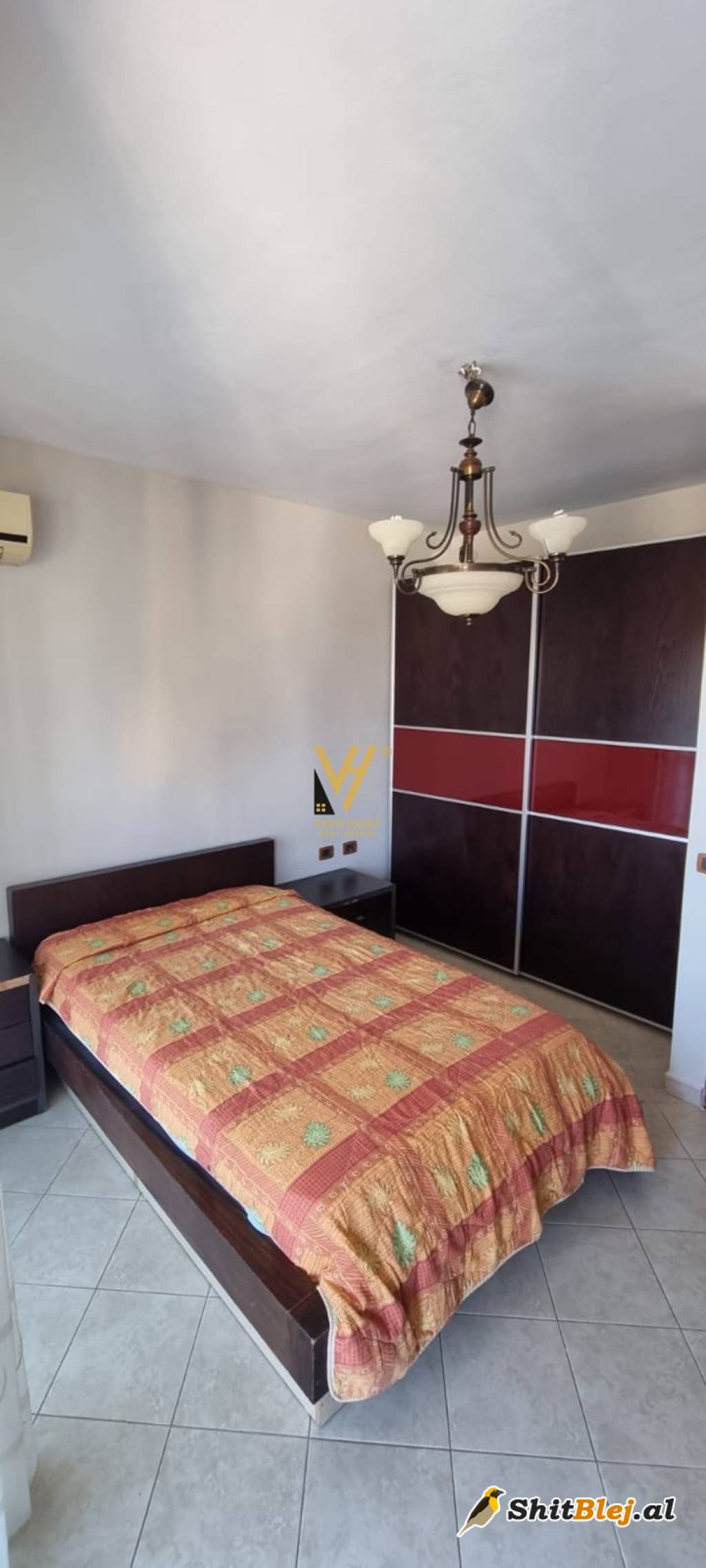 3+1+2 ME QERA TE 21 DHJETORI 1.200 EURO