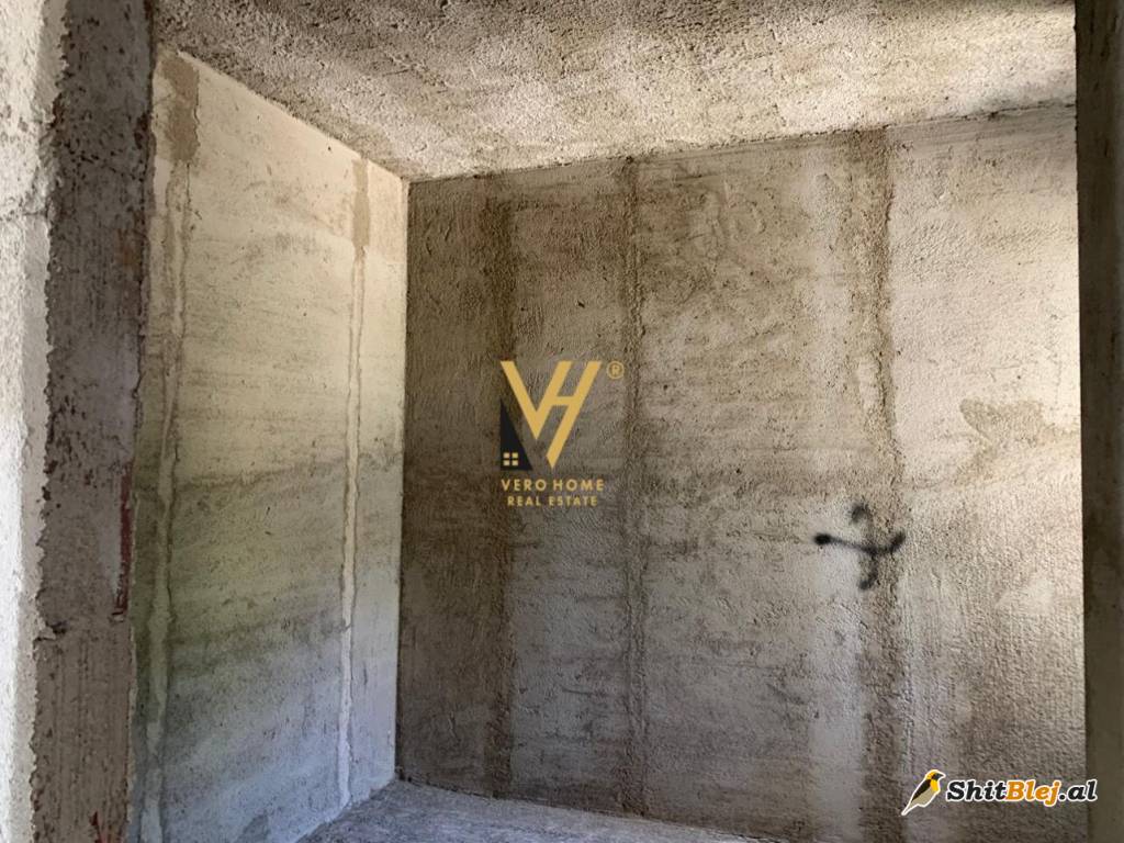 VILE DY KATESHE FUSHE PREZE 500.000 EURO