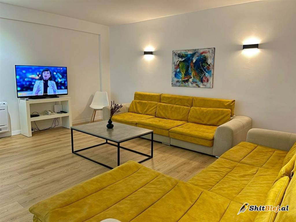 2+1+BLK TE KOPSHTI BOTANIK 800 EURO